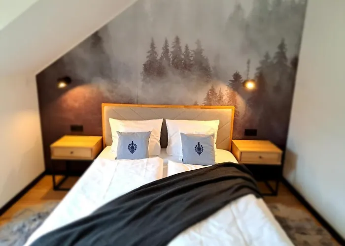 Nad Lipami - Z Tarasem Blisko Stoku Sczyrk * شتوروك